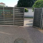 Poartă de metal